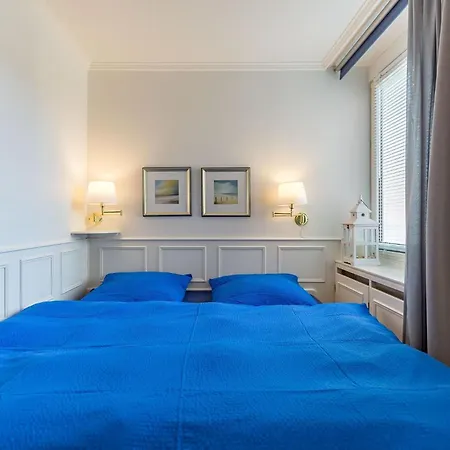 Haus Uthlande 24 *